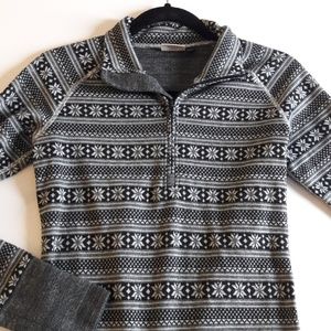 Kavu sweater snowflake pattern